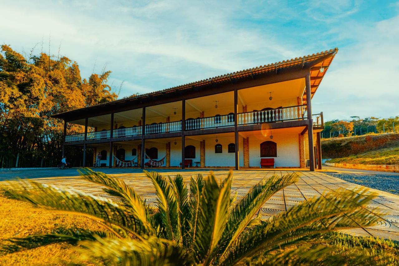 Pousada Casarao Na Serra Vargem Bonita Luaran gambar